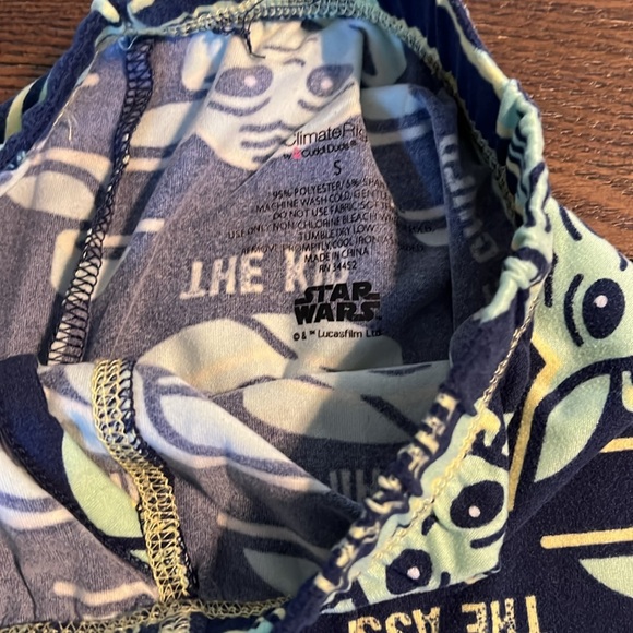 Size Small climate right by cuddl duds - Picture 3 of 7